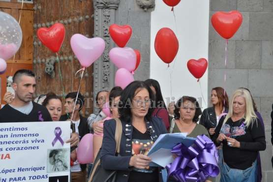 Globos de colores vuelan en Telde por Yurena López (Foto TA)